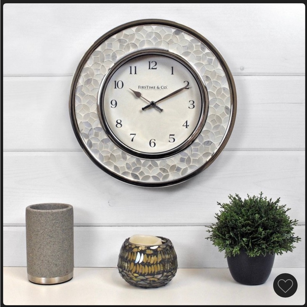 Arabesque Mosaic Wall Clock New in sealed Box
